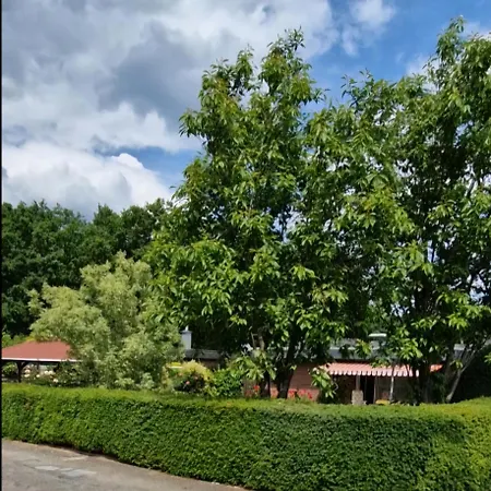 Semesterbostad Haus Bernd *